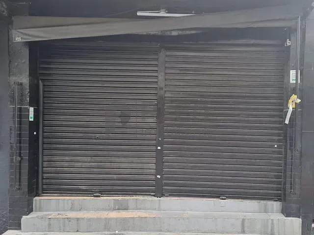 Galpão / Barracão com 150m², para alugar, no bairro Vila Guilherme em São Paulo