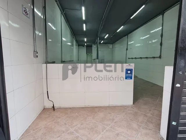 Galpão / Barracão com 150m², para alugar, no bairro Vila Guilherme em São Paulo