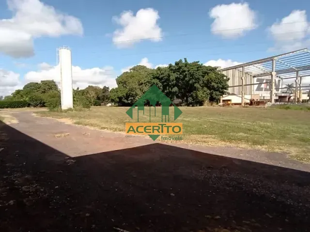 Galpão / Barracão com 27300m², à venda ou para alugar, no bairro Chácaras Califórnia em Araçatuba