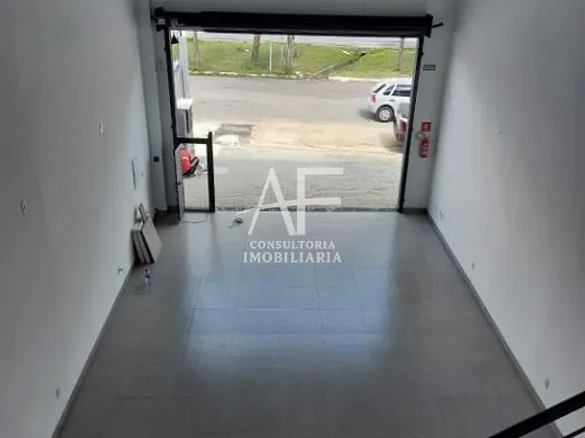 Galpão / Barracão com 130m², para alugar, no bairro Jardim Jaraguá em Taubaté
