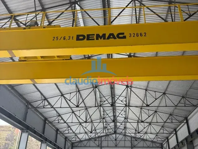 Galpão / Barracão com 7500m², para alugar, no bairro Barbara em Barra Mansa