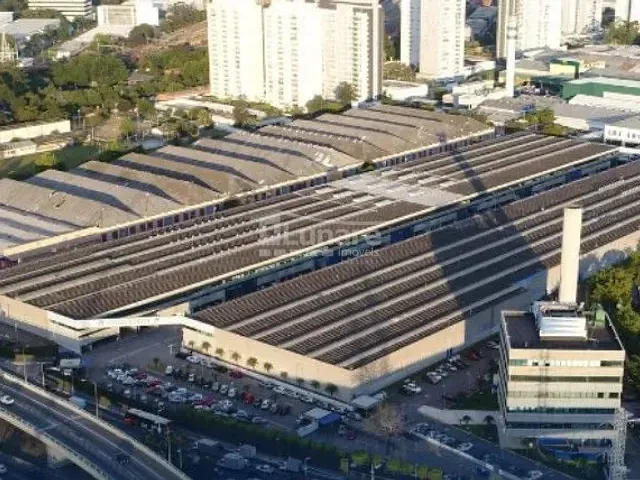 Galpão / Barracão com 53701m², para alugar, no bairro Vila Anastácio em São Paulo