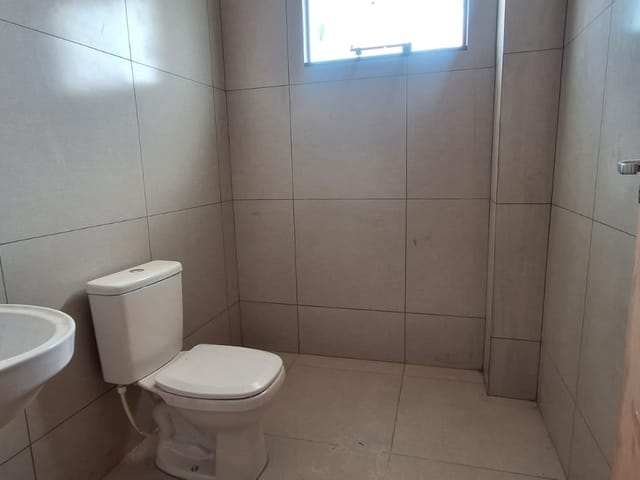 Galpão / Barracão à venda ou para alugar, no bairro Loteamento Residencial Portal do Lago em Cambé