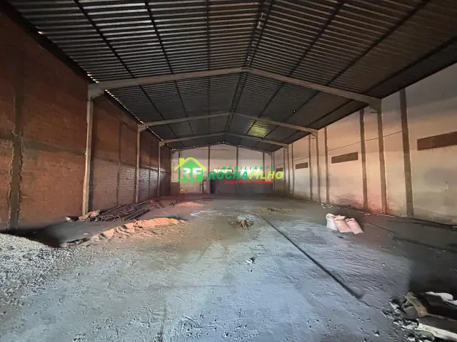 Galpão / Barracão com 450m², para alugar, no bairro Parque União em Timon
