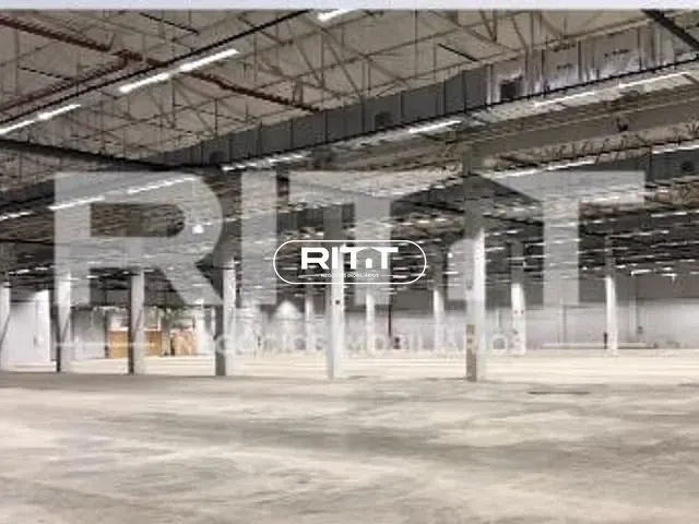 Galpão / Barracão com 3145m², para alugar, no bairro São Bernardo em Campinas