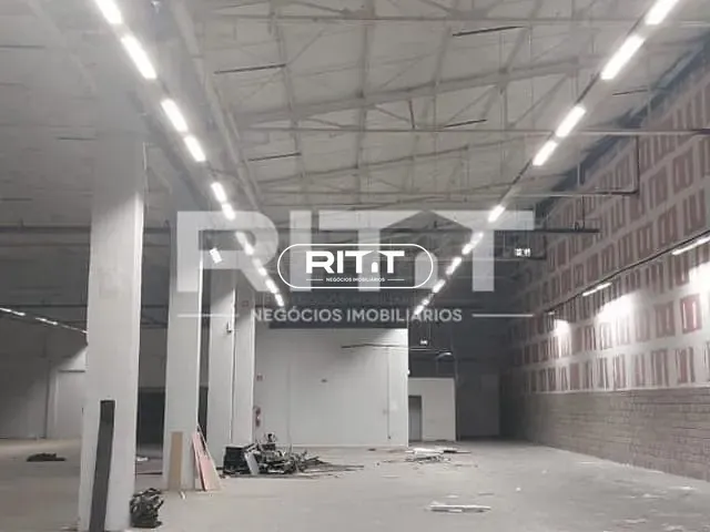 Galpão / Barracão com 3145m², para alugar, no bairro São Bernardo em Campinas