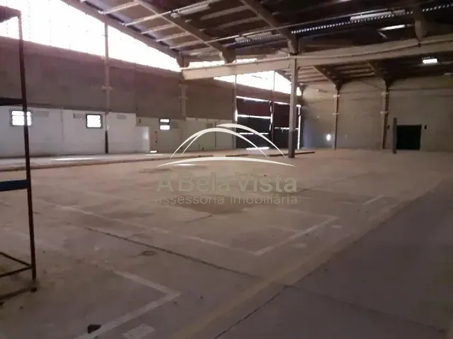 Galpão / Barracão com 4000m², à venda, no bairro Jardim Flórida em Barueri