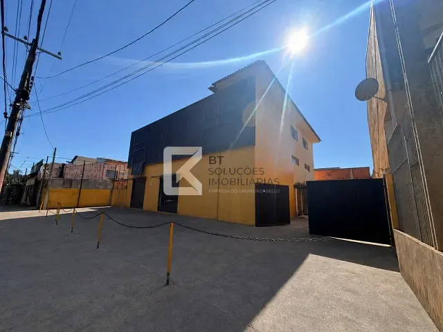 Galpão / Barracão com 550m², para alugar, no bairro Jardim Planalto de Viracopos em Campinas