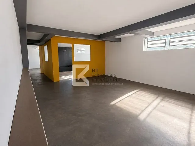 Galpão / Barracão com 550m², para alugar, no bairro Jardim Planalto de Viracopos em Campinas