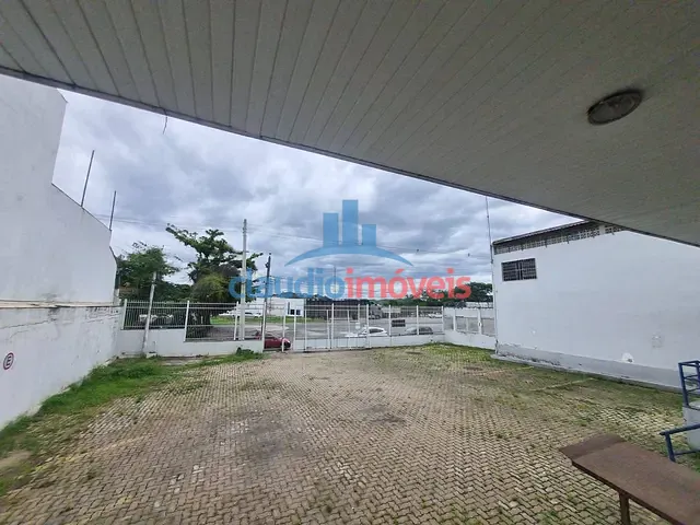 Galpão / Barracão para alugar, no bairro Califórnia em Barra do Piraí
