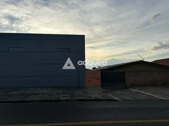 Galpão / Barracão 3 quartos e 3 banheiros, à venda, no bairro Boa Vista em Ponta Grossa