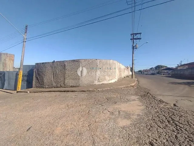 Galpão / Barracão com 1316m², à venda, no bairro Parque Residencial Nosso Chão em Artur Nogueira