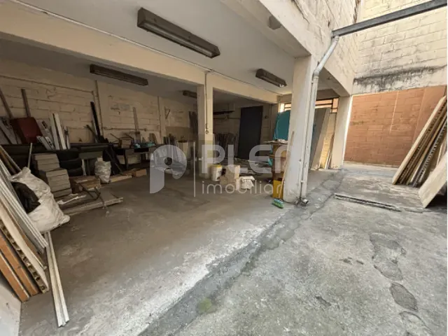 Galpão / Barracão com 1174m², à venda, no bairro Vila Guedes em São Paulo