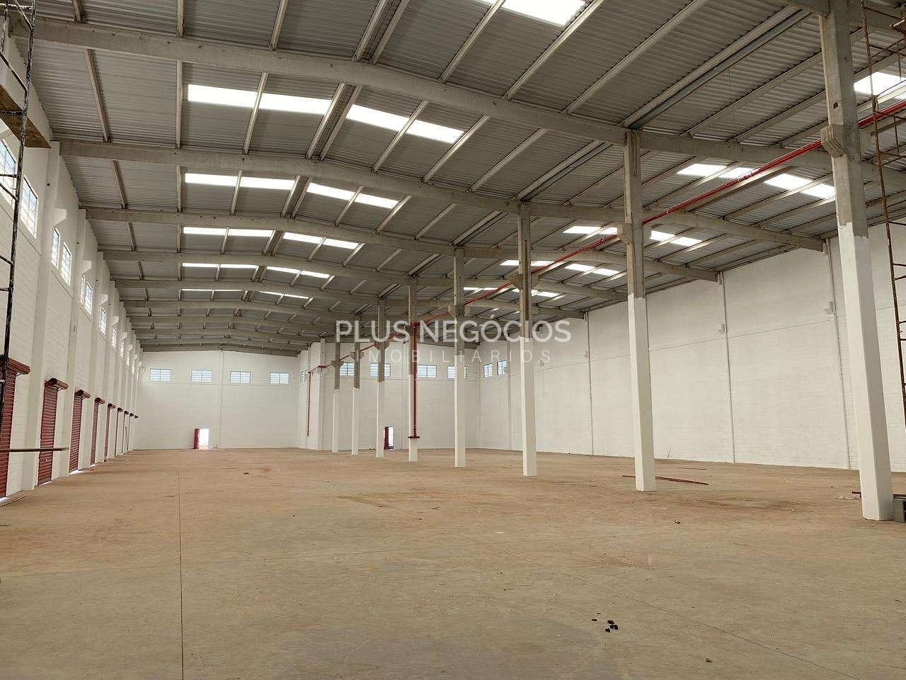 Depósito-Galpão-Armazém para alugar, 1200m² - Foto 4