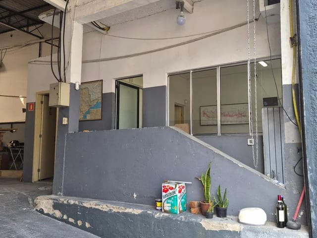 Galpão / Barracão com 350m², para alugar, no bairro Cambuci em São Paulo