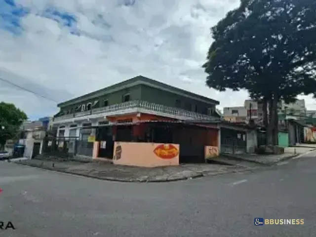 Galpão / Barracão para alugar, no bairro Vila Linda em Santo André