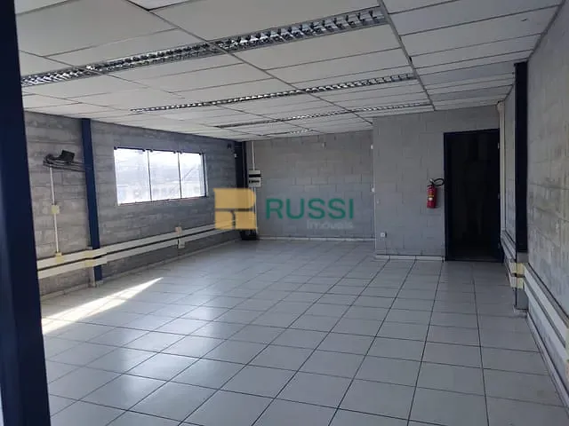 Galpão / Barracão com 2500m², à venda ou para alugar, no bairro Chácaras Reunidas em São José dos Campos