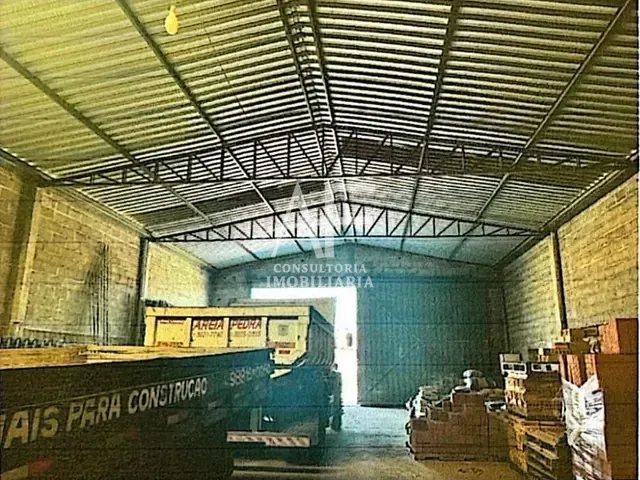 Galpão / Barracão com 275m², à venda, no bairro Jardim Continental em Taubaté