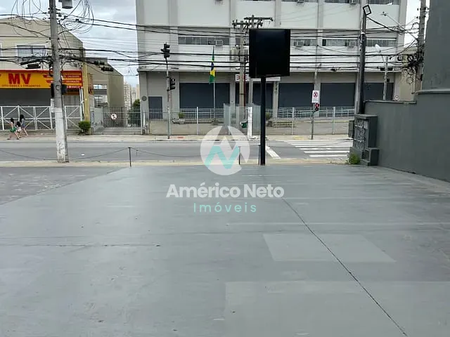 Galpão / Barracão com 620m², para alugar, no bairro Jardim Independência em São Paulo