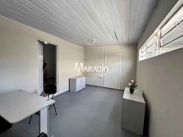 Galpão / Barracão com 400m², para alugar, no bairro São Judas em Itajaí