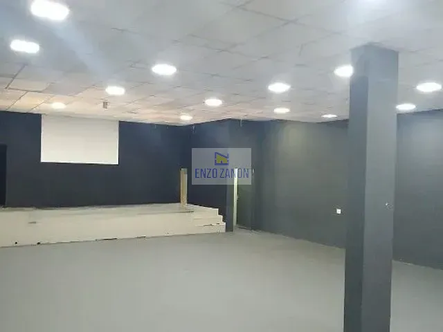 Galpão / Barracão com 300m², para alugar, no bairro Rudge Ramos em São Bernardo do Campo
