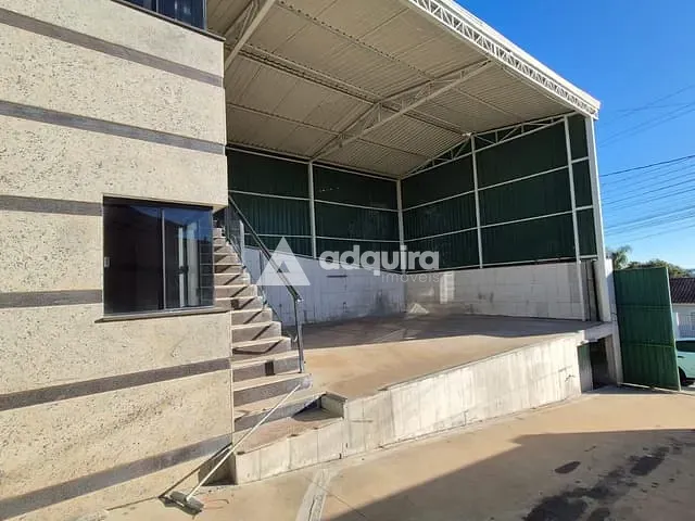 Galpão / Barracão com 365m², para alugar, no bairro Contorno em Ponta Grossa
