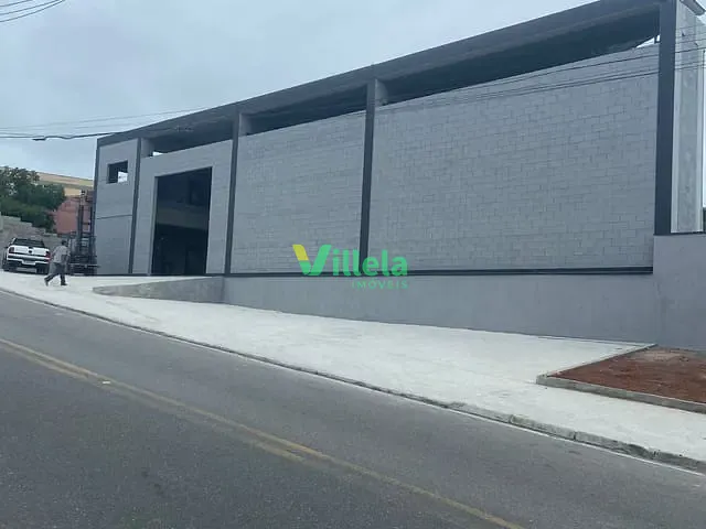Galpão / Barracão com 600m², para alugar, no bairro Residencial Flamboyant em Itaquaquecetuba