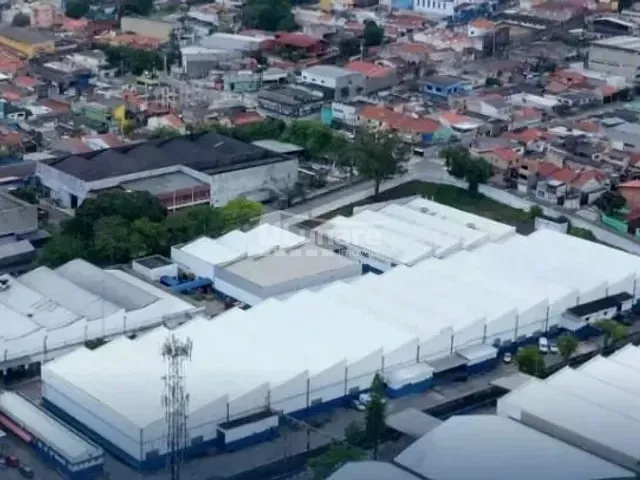 Galpão / Barracão com 43702m², para alugar, no bairro Núcleo Residencial Isabela em Taboão da Serra