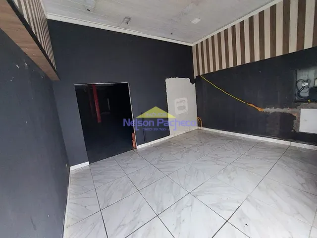 Galpão / Barracão com 490m², para alugar, no bairro Centro em Capivari
