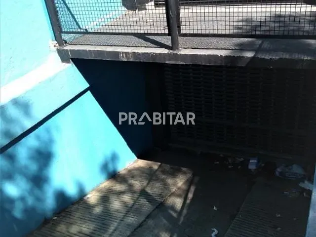 Galpão / Barracão com 240m², para alugar, no bairro Vila Leopoldina em São Paulo