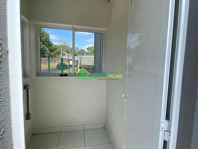 Galpão / Barracão 1 quarto e 1 banheiro, para alugar, no bairro Satélite em Teresina