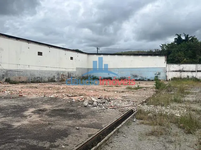 Galpão / Barracão para alugar, no bairro Voldac em Volta Redonda