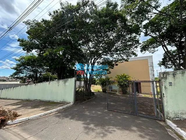 Galpão / Barracão com 3200m², à venda ou para alugar, no bairro Polo Industrial em Guaxupé