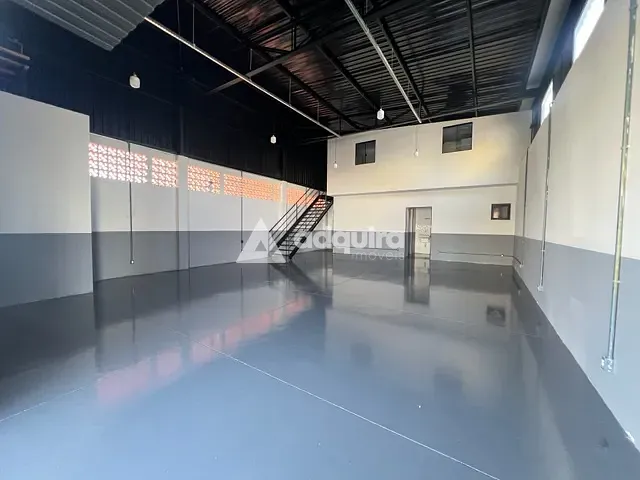 Galpão / Barracão para alugar, no bairro Centro em Ponta Grossa
