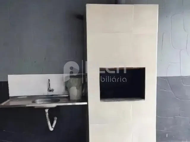 Galpão / Barracão com 1190m², à venda, no bairro Parque Edu Chaves em São Paulo