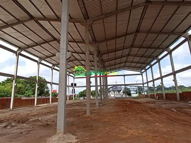 Galpão / Barracão com 1500m², para alugar, no bairro Lourival Parente em Teresina