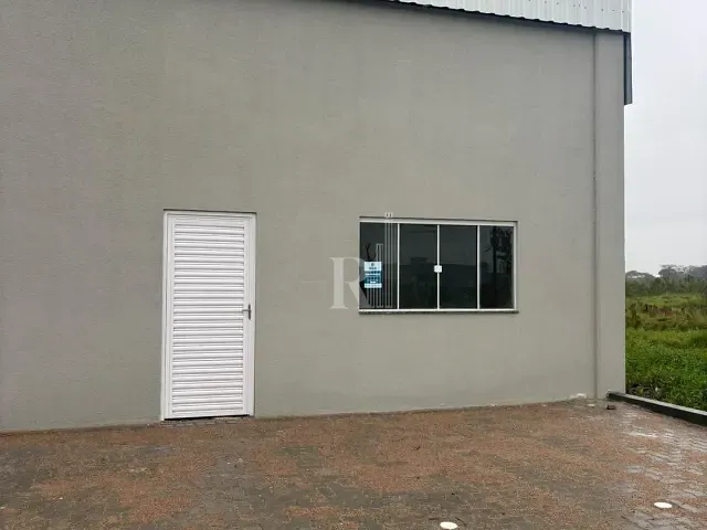 Galpão / Barracão com 1300m², para alugar, no bairro Sul do Rio em Tijucas