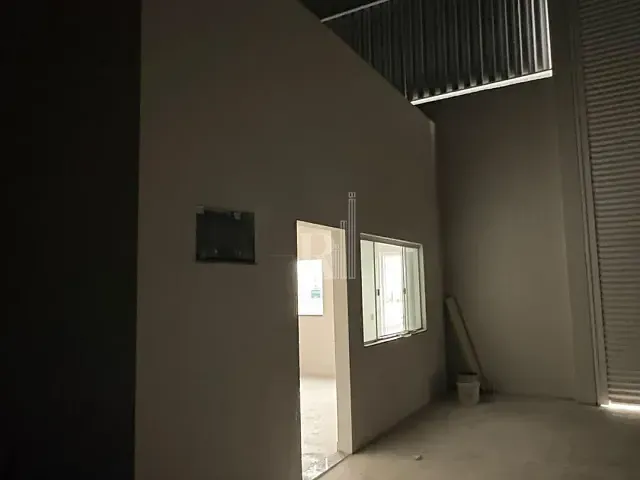 Galpão / Barracão com 1300m², para alugar, no bairro Sul do Rio em Tijucas