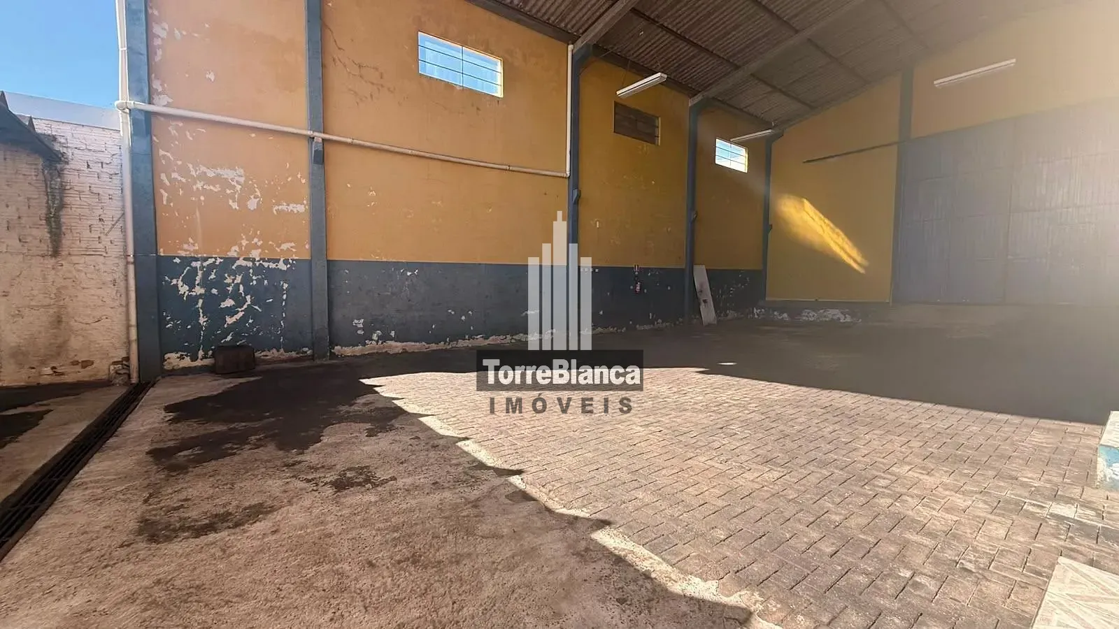 Depósito-Galpão, 428 m² - Foto 15
