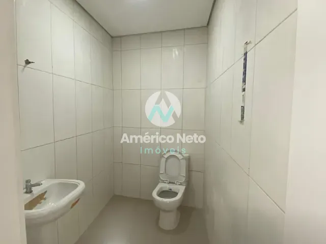 Galpão / Barracão com 180m², para alugar, no bairro Cerâmica em São Caetano do Sul