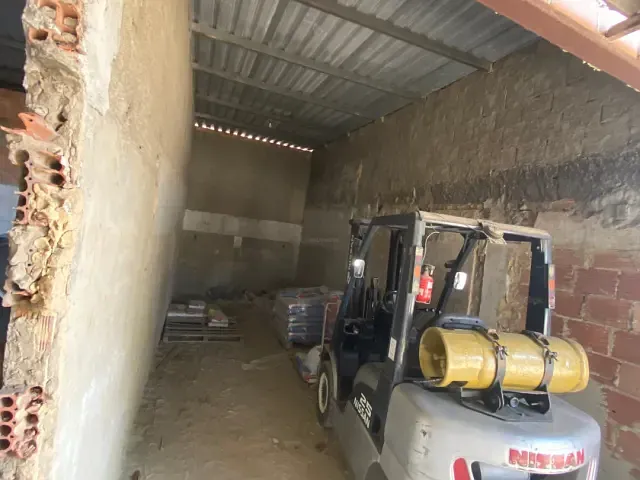 Galpão / Barracão com 300m², à venda, no bairro Parque Presidente Vargas em Campos dos Goytacazes