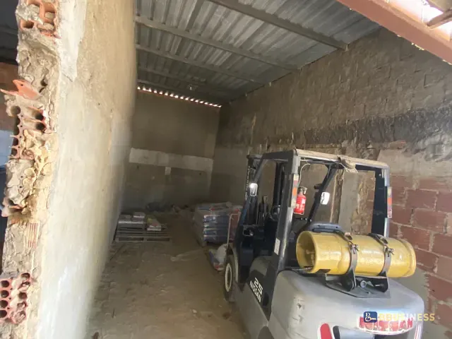 Galpão / Barracão com 300m², à venda, no bairro Parque Presidente Vargas em Campos dos Goytacazes