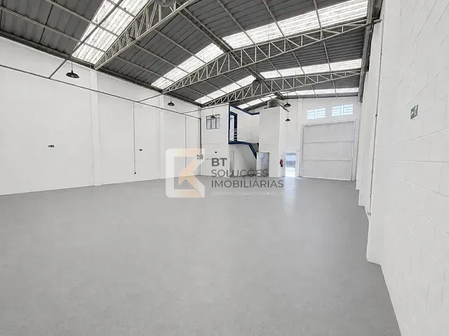 Galpão / Barracão com 300m², para alugar, no bairro Jardim Eldorado em Indaiatuba