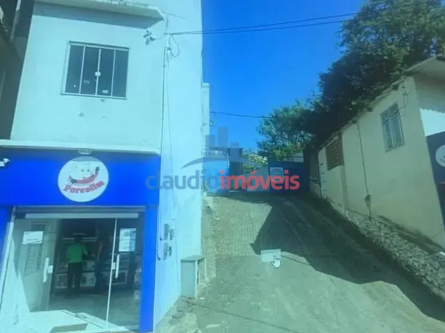 Galpão / Barracão com 1000m², à venda, no bairro Vila Maria em Barra Mansa