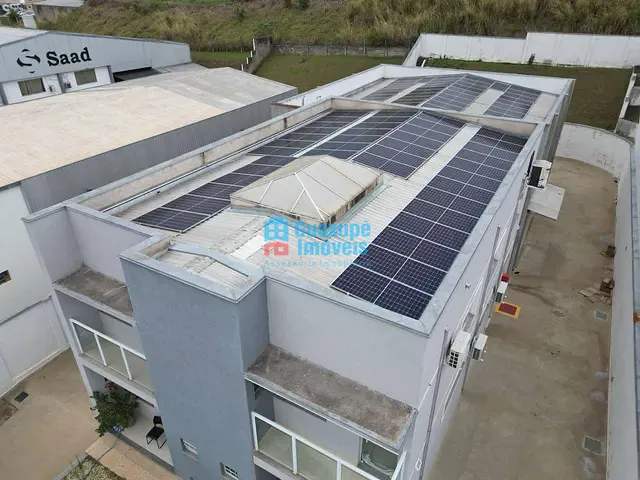 Galpão / Barracão com 937m², para alugar, no bairro Polo da Moda em Guaxupé