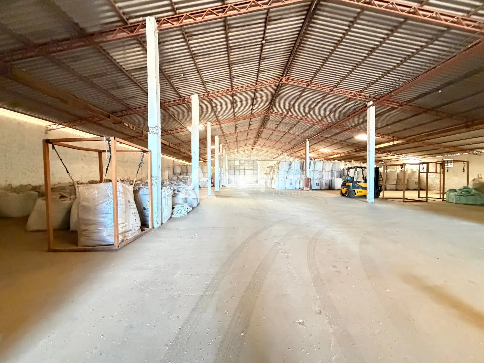 Depósito-Galpão, 1800 m² - Foto 16