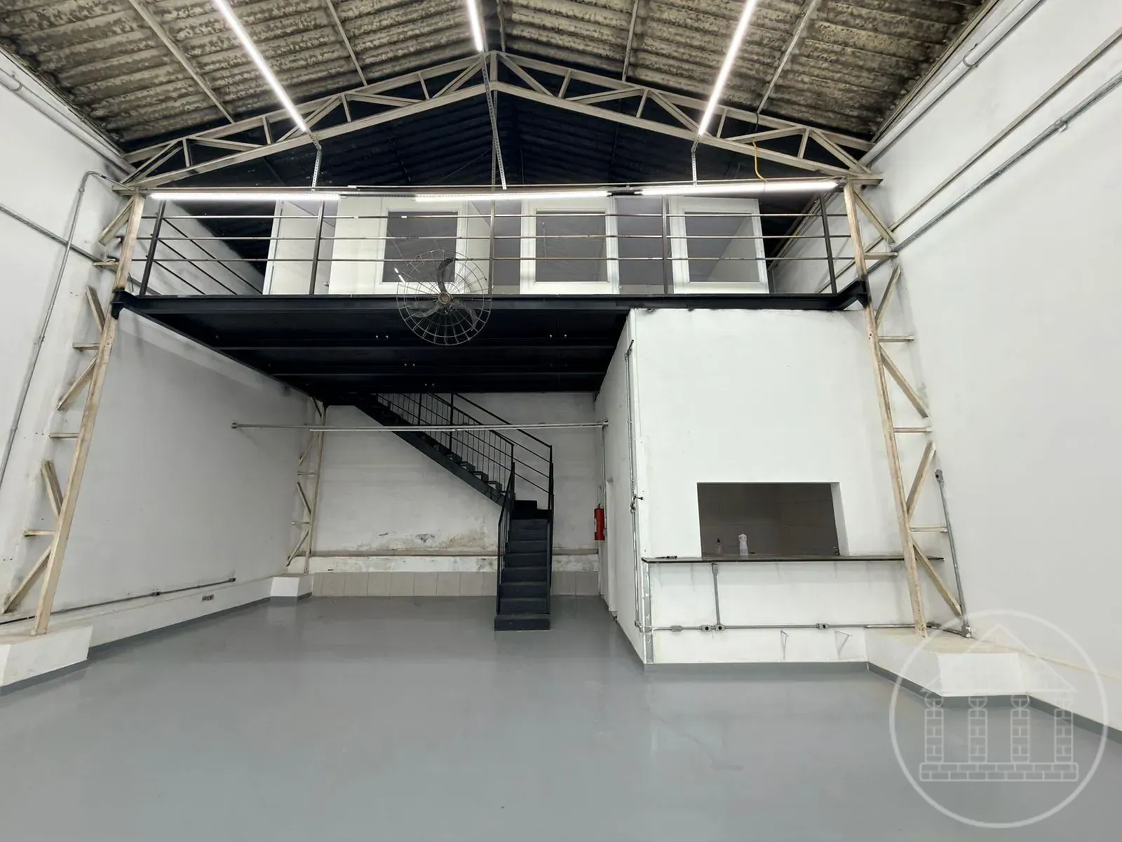 Depósito-Galpão, 200 m² - Foto 5