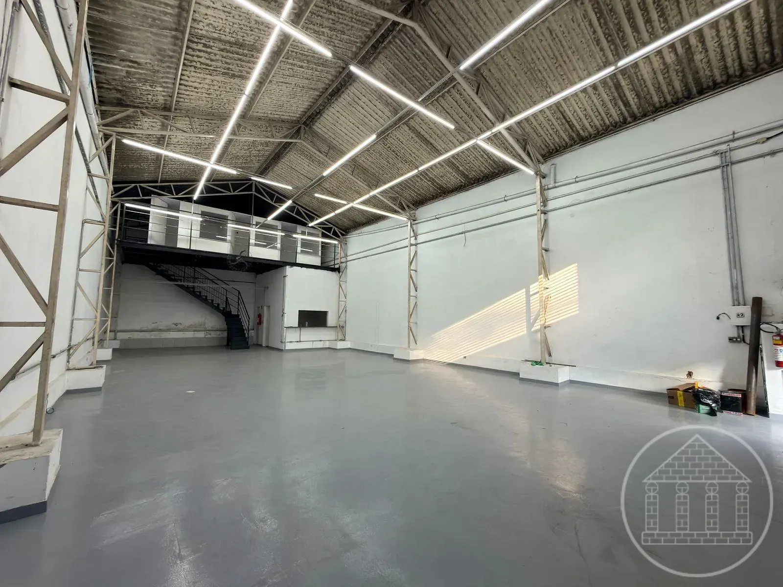 Depósito-Galpão, 200 m² - Foto 4