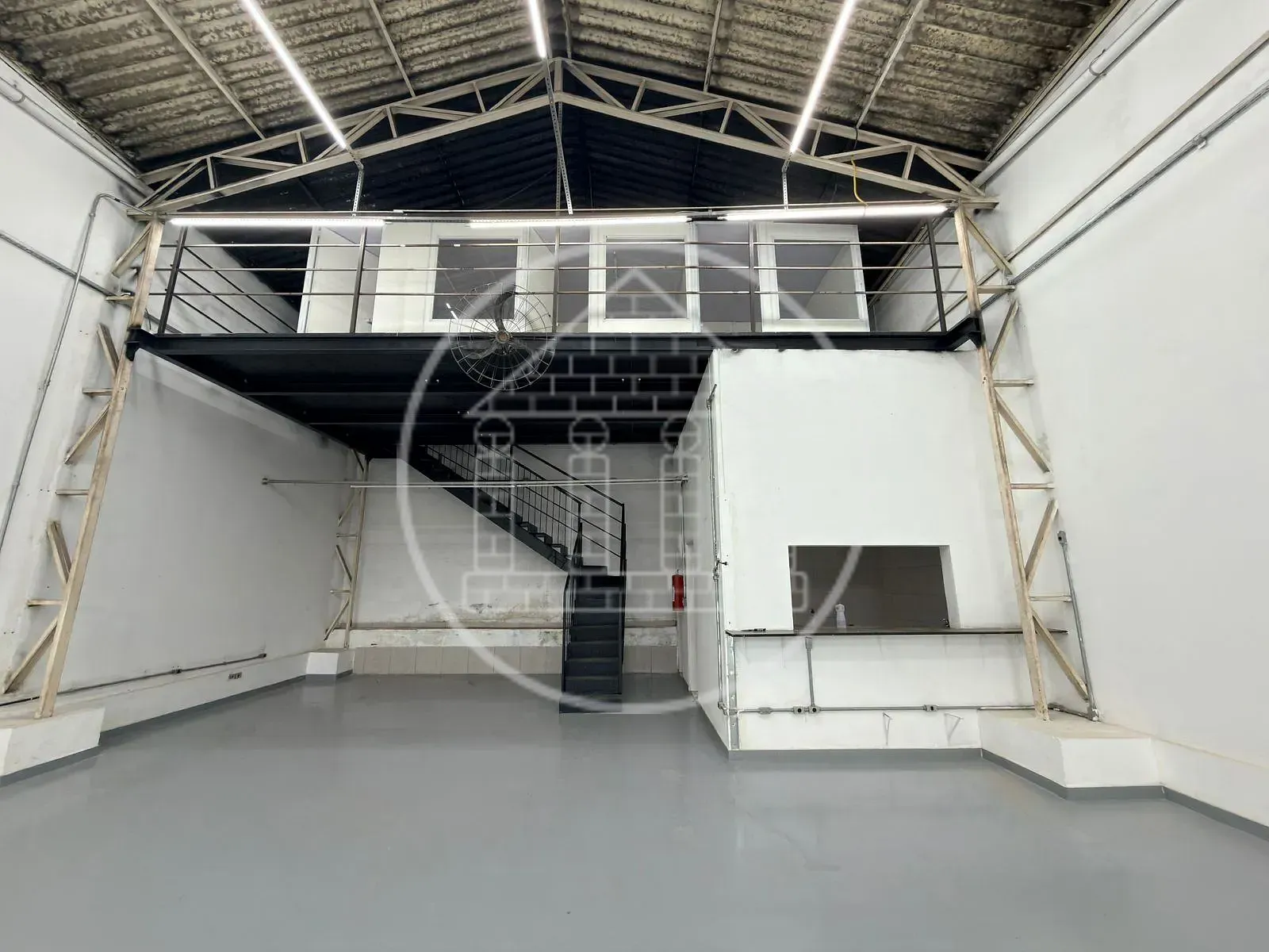 Depósito-Galpão, 200 m² - Foto 5
