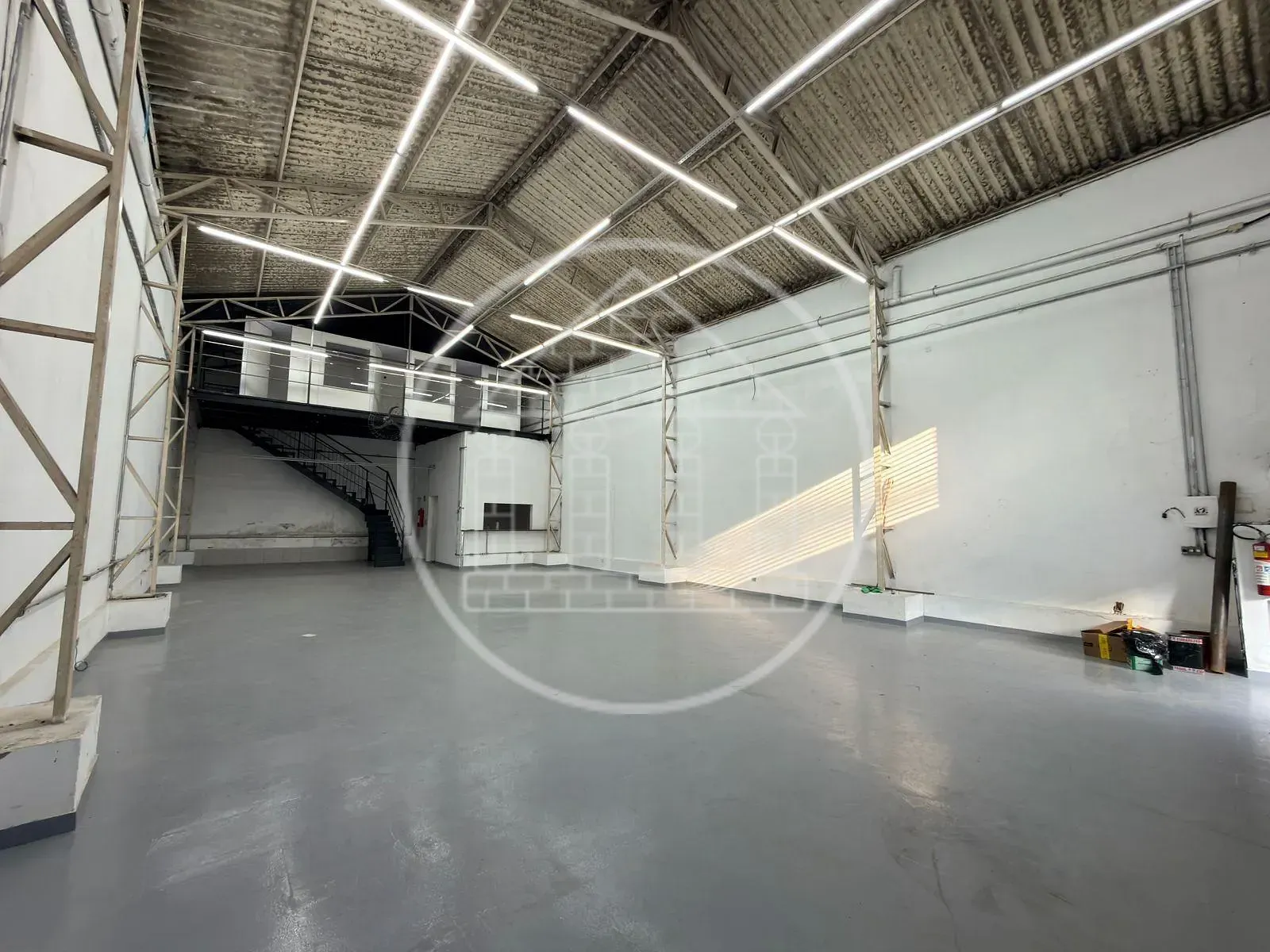 Depósito-Galpão, 200 m² - Foto 4